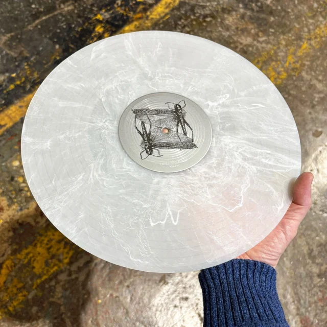 mesmerizing new Pus+Dishwater custom-mixed color variant for the new Locust Peel Sessions LP out now on @threeoneg! Score your copy today and thanks for supporting independent pressing and independent music in all its forms! 

@threeoneg #threeoneg #TheLocust #peelsession #BBCpeelsession #thelocustSD #diyvinyl #diyvinylpressing #pressedwithLOVEinChicago #chicagopressingplant #madeinUSA #pressedinUSA #independentpressingsupportsindependentmusic #vinylcommunity #colorvinyl #colorvinylrecords #instavinyl #vinylisforever #nowplaying